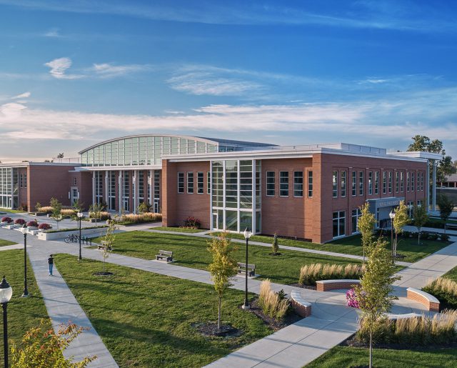 Center for Student Life and College of Business | University of Findlay