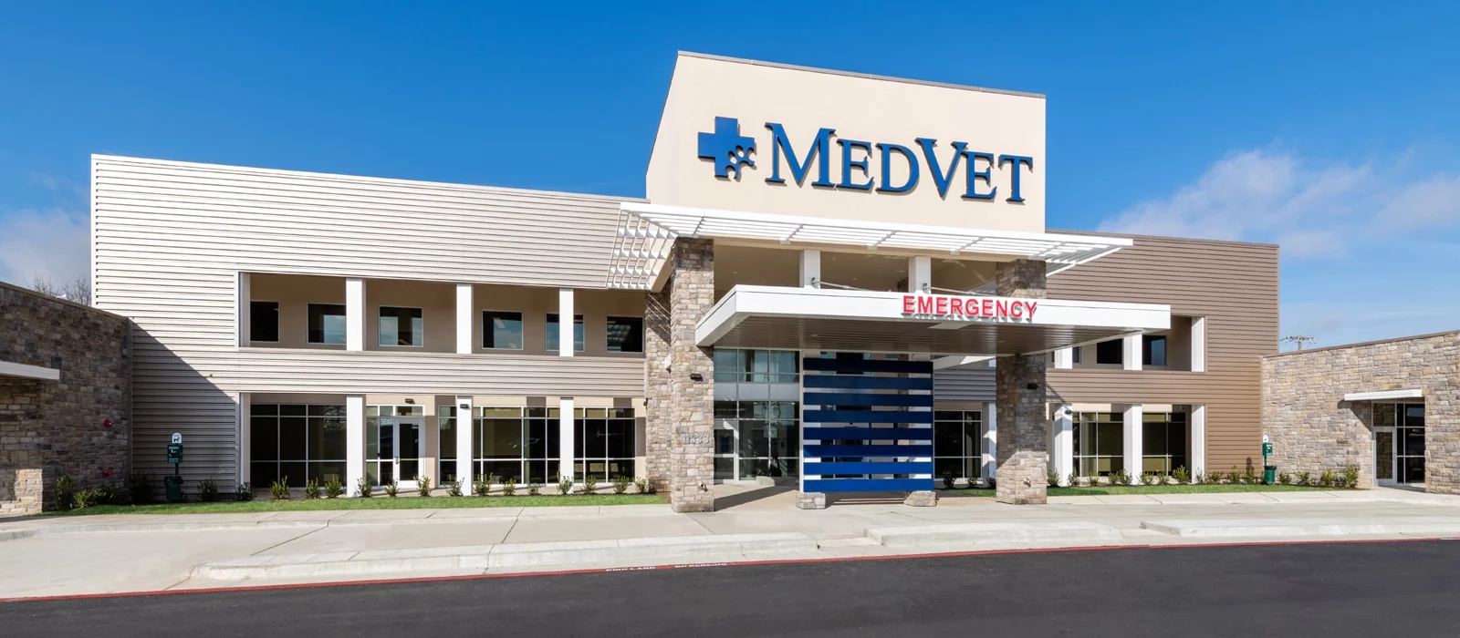 MedVet Dallas Medical and Cancer Center for Pets